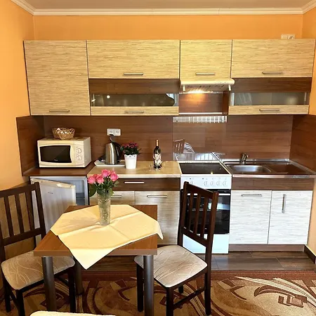 - Dvojpostelova Izba