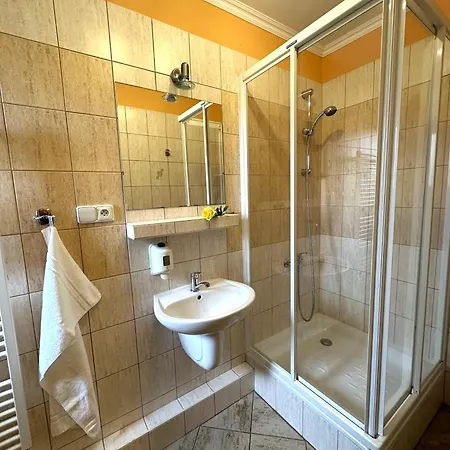 - Dvojpostelova Izba Apartmán